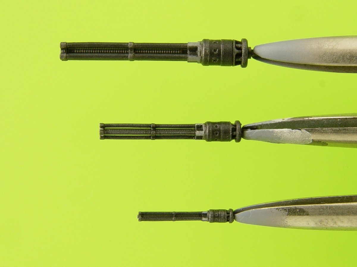 Master AM-72-110 Mi-24 (Hind D/E) - JakB-12.7 machine gun barrel and DUAS probe (metal and resin parts) 1/72 – immagine 9