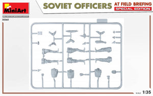 MiniArt 35365 SOVIET OFFICERS AT FIELD BRIEFING. SPECIAL EDITION 1/35 – immagine 4