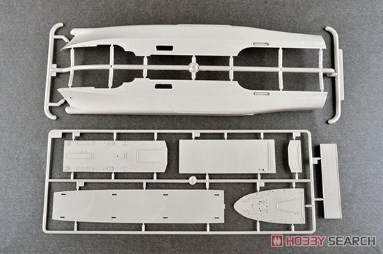 Trumpeter 06726 PLA Navy Type 071 Amphibious Transport Dock 1/700 – image 2