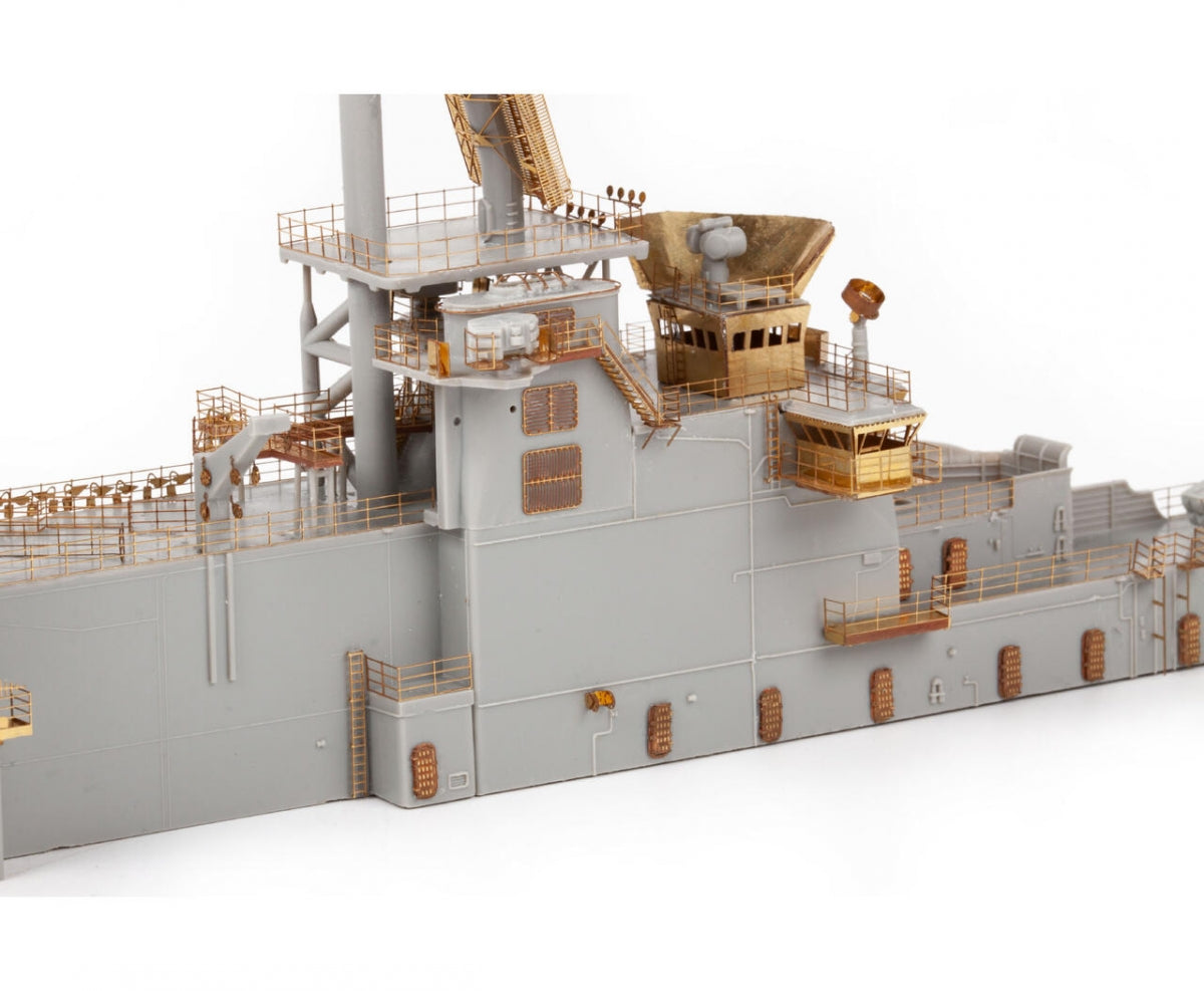 Eduard 53320 USS Wasp LHD-1 part 3 Trumpeter 1/350 – Bild 15