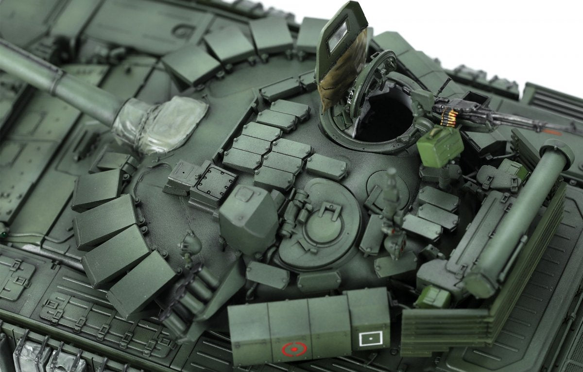 Meng Model TS-053 T-72B3M w/ KMT-8 MINE CLEARING SYSTEM 1/35 – image 3
