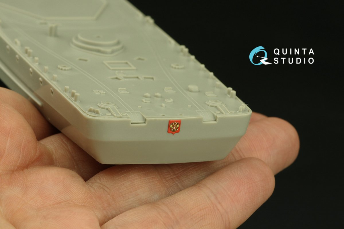 Quinta Studio QP135004 Étoiles et emblèmes nationaux pour navires de guerre soviétiques/russes 1/350 – image 5