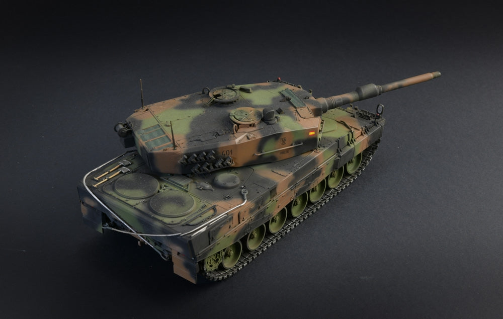 Italeri 35106 Leopard 2 A4 - WAR THUNDER 1/35 – zdjęcie 3