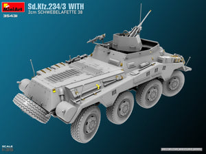 MiniArt 35431 Sd.Kfz.234/3 With 2cm Schwebelafette 38 1/35 – obrázek 4