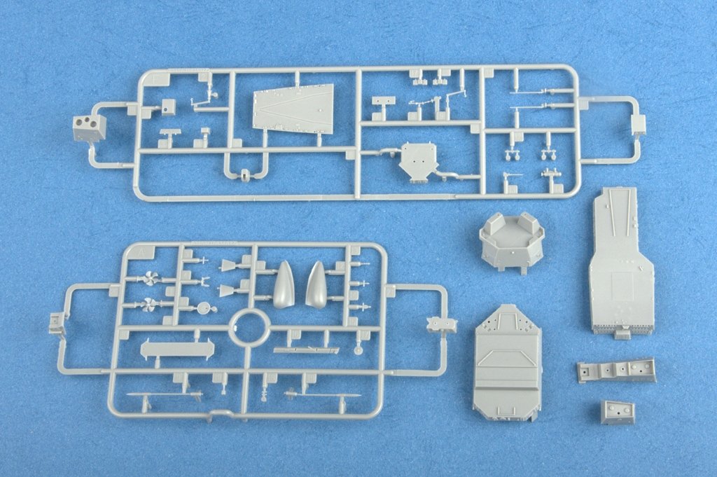 Hobby Boss 83412 USS Lassen DDG-82 1/700 – image 7