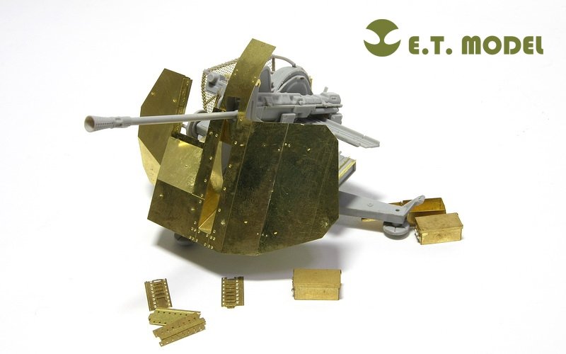 ET Model E35-026 WWII German 3.7cm FLAK 43 Anti-Aircraft Gun (For TRUMPETER 02311) (1/35) – obrázek 2