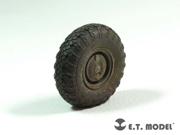 ET Model ER35-057 Russian BTR-80 APC Weighted Road Wheels Wide For TRUMPETER 1/35