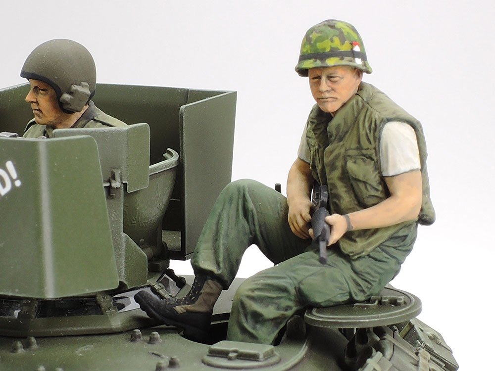 Tamiya 35365 US Airborne Tank M551 Sheridan (Vietnam War) 1/35 – image 7