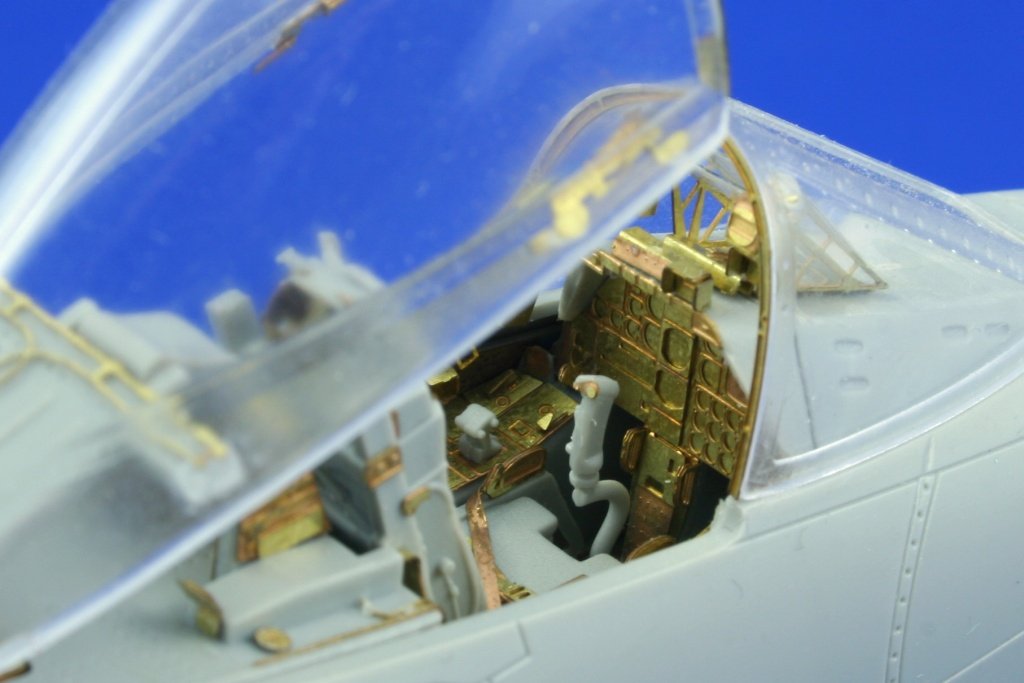 Eduard 49395 A-10 interior 1/48 Hobby Boss – image 5
