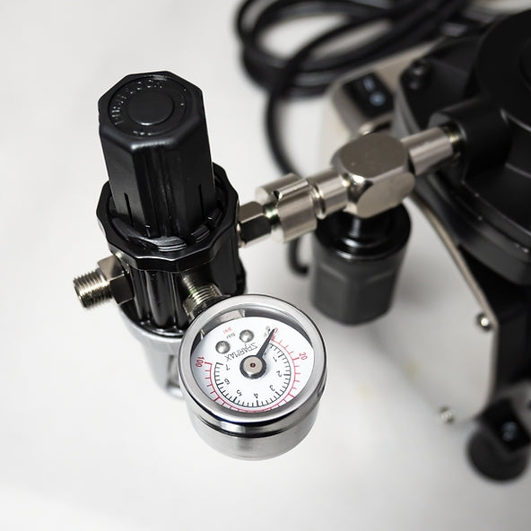 Sparmax TC501N Mini Air Compressor With 2m Hose – image 3