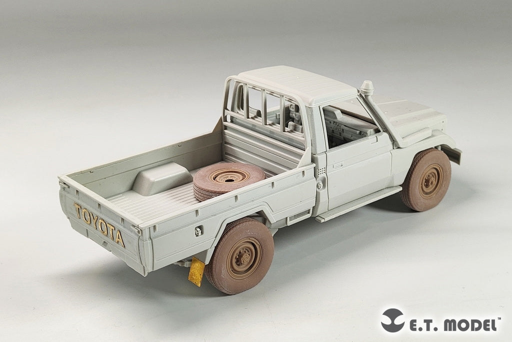 ET Model P35-162 PICK UP Truck Sagged Wheels Type.1 1/35 – image 7