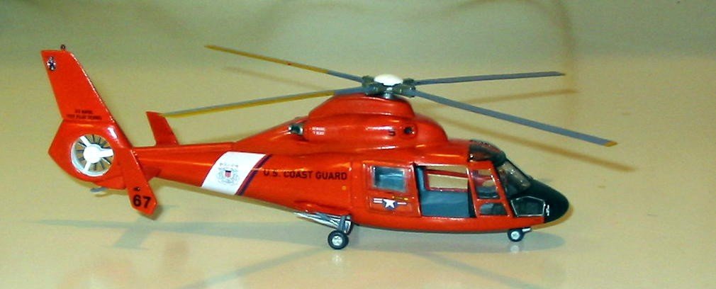 Revell 04467 Eurocopter SA-365 Dauphin 2 1/72 – Bild 3