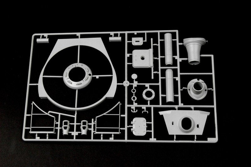 Trumpeter 00910 German Kingtiger 2in1 (Henschel Turret Porsche Turret) 1/16 – image 16
