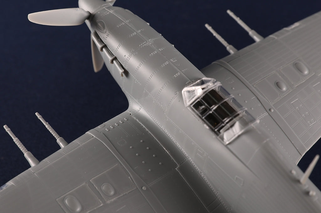Hobby Boss 81779 Hawker Hurricane Mk.IIc / Trop 1/48 – Bild 14