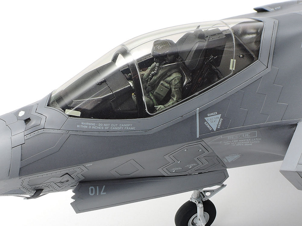 Tamiya 61124 Lockheed Martin F-35A Lightning II 1/48 – obrázek 11