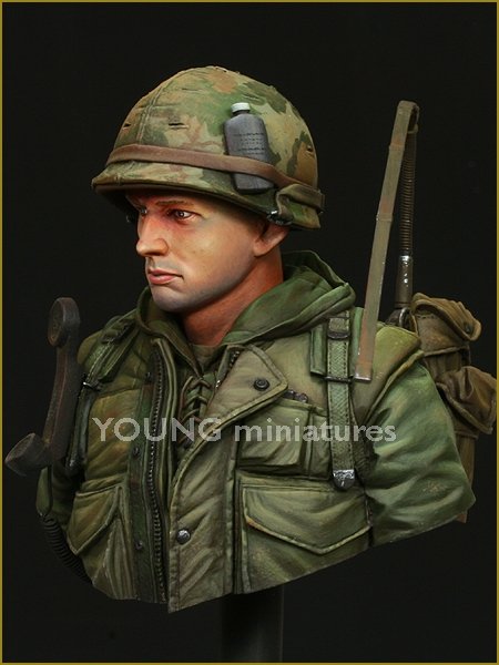 Young Miniatures YM1817 USMC Hue. Vietnam 1968 1/10 – Bild 2