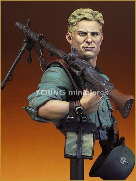 Young Miniatures YM1829 GERMANMG34 GUNNER 1941 1/10 – obrázek 9