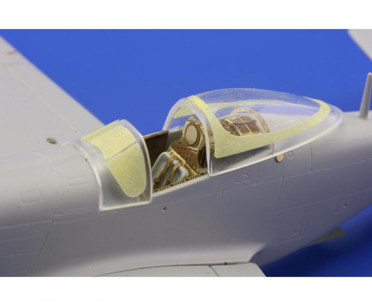 Eduard 73433 F-51D SA 1/72 ITALERI – image 6