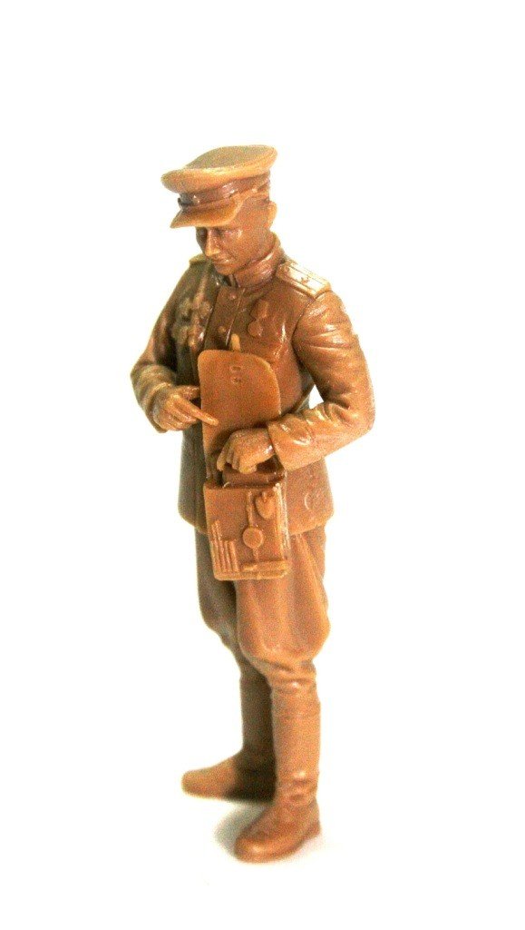 ICM 35612 Soviet Staff Personnel (1943-45) 1/35 – image 2