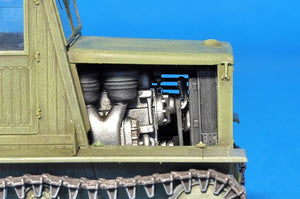 Miniart 35052 Soviet Artillery Tractor Ya-12 Early Production 1/35 – image 7