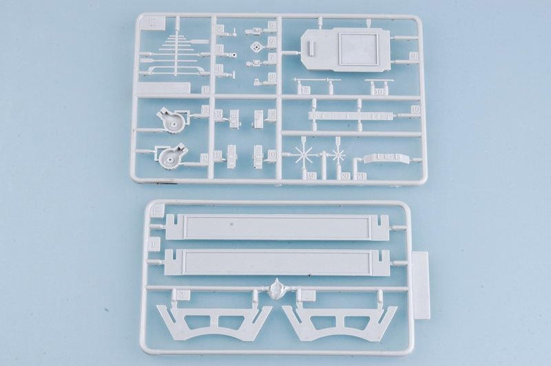 Trumpeter 05719 USS MOUNT WHITNEY LCC-20 1997 1/700 – Bild 8