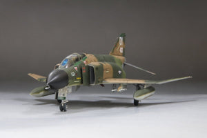Fine Molds FP47S US AIR FORCE F-4D Jet Fighter The First MiG Ace 1/72 – obrázek 5