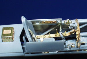 Eduard FE166 YAK-1 ACCURATE MINIATURES 1/48 – image 4