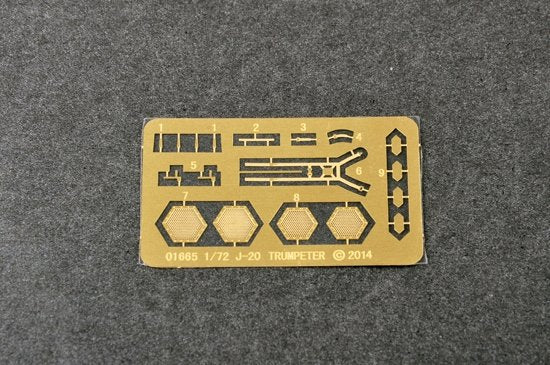 Trumpeter 01665 Chinese J-20 Mighty Dragon 1/72 – Bild 7