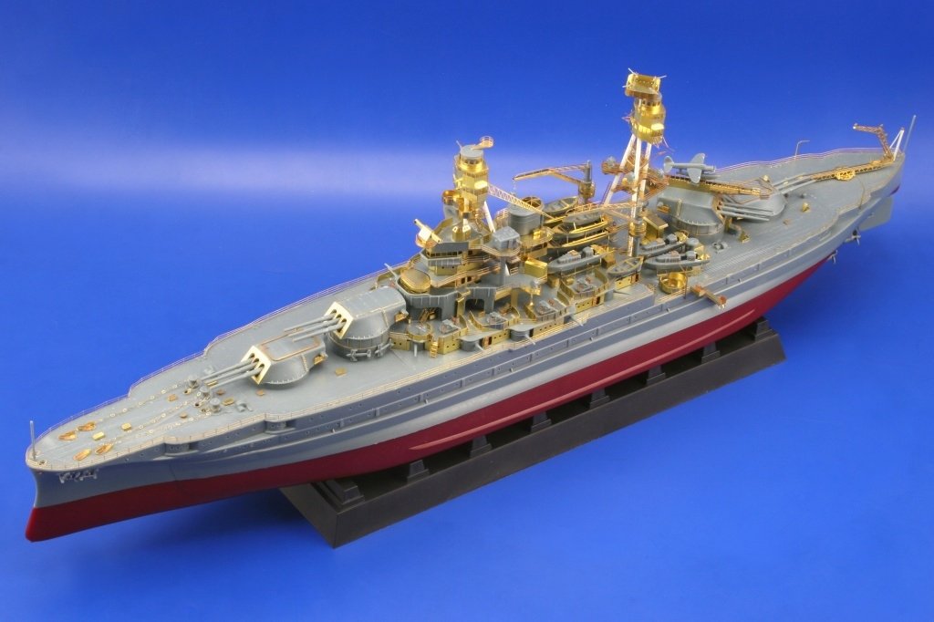 Eduard 53016 USS Arizona MINI HOBBY MODEL 1/350 – imagen 5