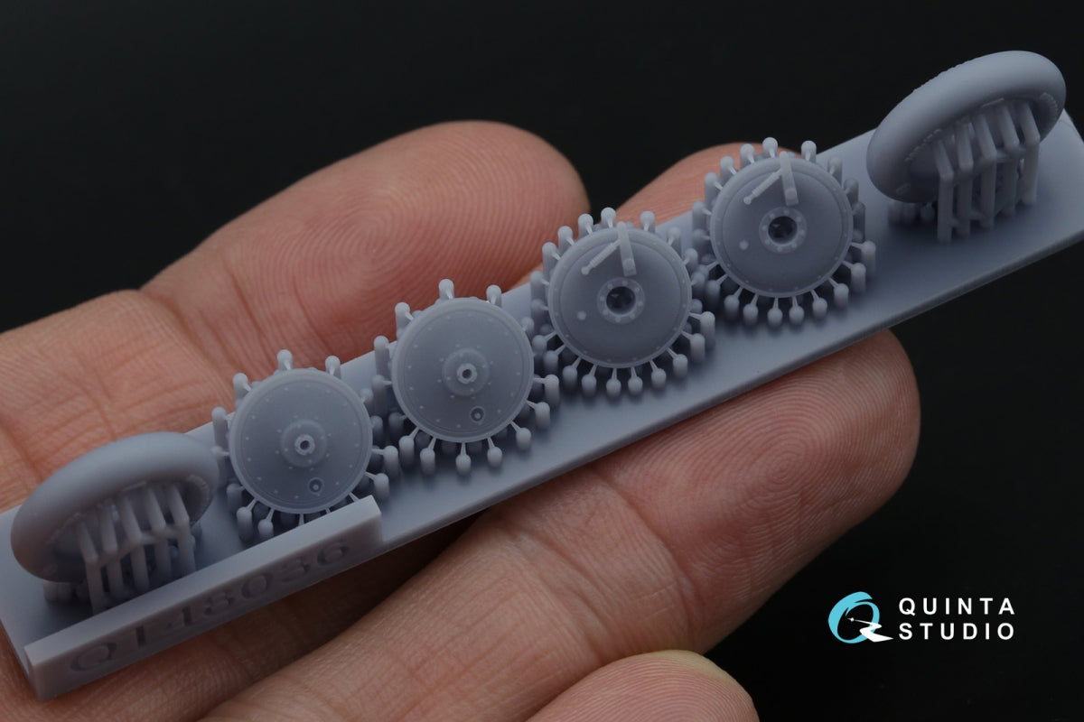 Quinta Studio QT48036 I-16 Wheels (late type) with separate hubs and weighted tires (all kits) 1/48 – immagine 5
