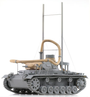 Cyber Hobby 6717 Pz. Kpfw. 111(3.7cm)(T) Ausf. F, Operation Seelowe 1/35 – image 9