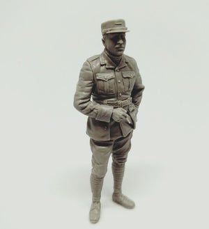 Copper State Models F32-037 German Naval Ground crewman with wrench 1/32 – image 2