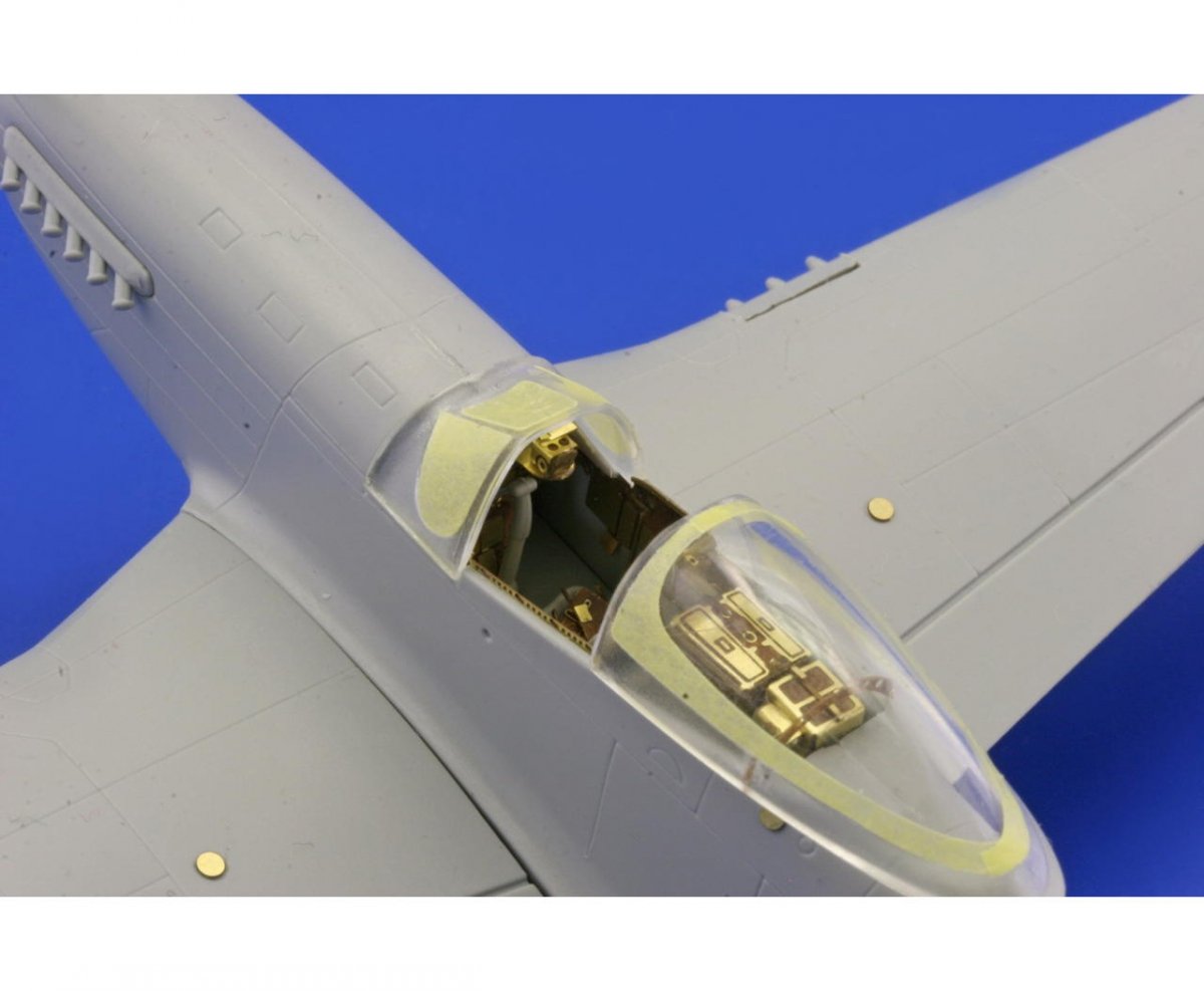 Eduard 73433 F-51D SA 1/72 ITALERI – image 5