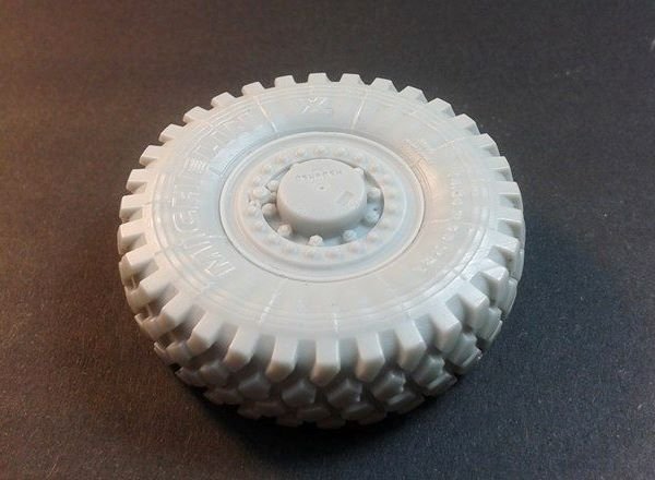 Panzer Art RE35-437 M 1240 M-ATV road wheels 1/35 – immagine 3