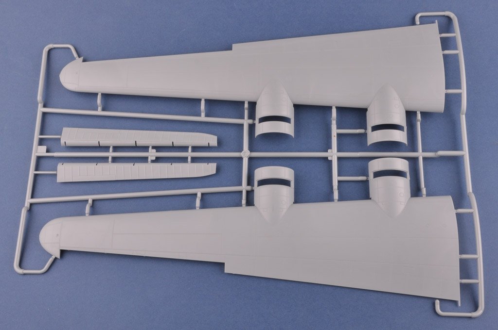 Hobby Boss 83212 B-24D Liberator 1/32 – imagen 9