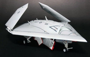 Freedom 18001 US Navy UCAS X-47B 1/48 – image 5