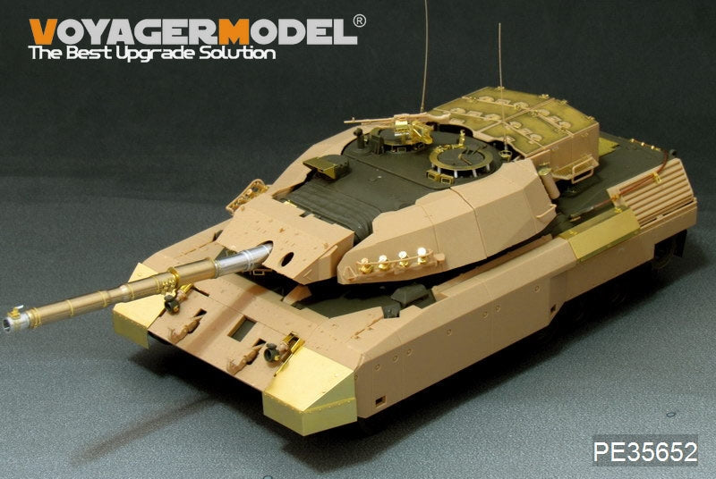 Voyager Model PE35652 Modern Canadian Leopard C2 MEXAS MBT For TAKOM 2003 1/35 – image 10