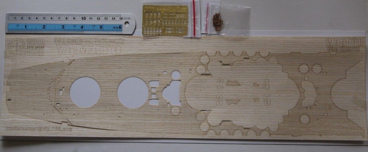 Wood Hunter W35038 Wood deck IJN Yamato for Tamiya 78014 1/350 – image 2