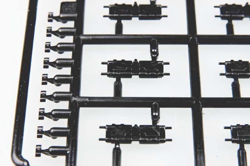 Trumpeter 02043 UK TR60 (650mm) track for British challenger 2 MBT 1/35 – image 4