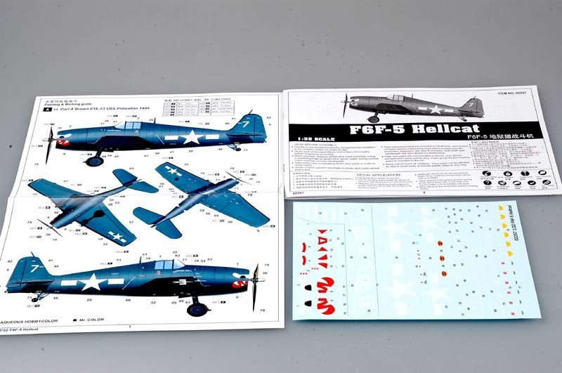 Trumpeter 02257 Grumman F6F-5 Hellcat 1/32 – Bild 4