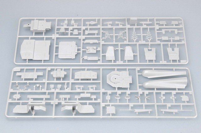 Trumpeter 04517 RUSSIAN NAVY UDALOY CLASS DESTROYER SEVEROMORSK 1/350 – zdjęcie 9