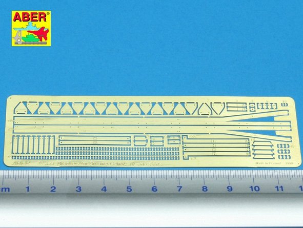 Aber 35A044 Side skirt brackets for Stug IV (1/35) – image 2