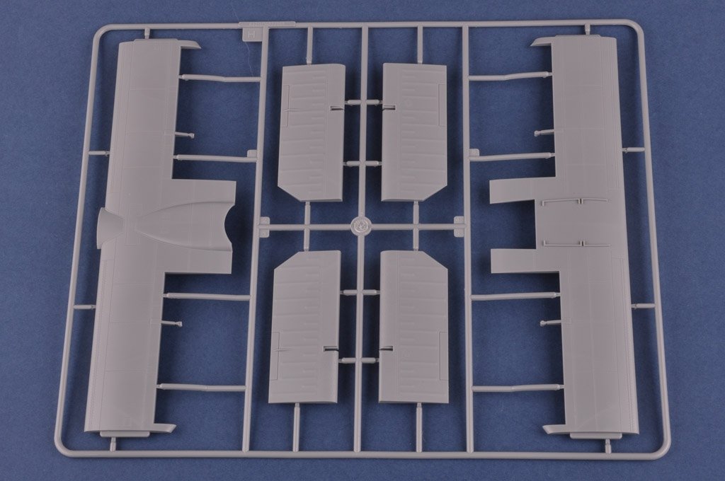 Hobby Boss 83212 B-24D Liberator 1/32 – imagen 12