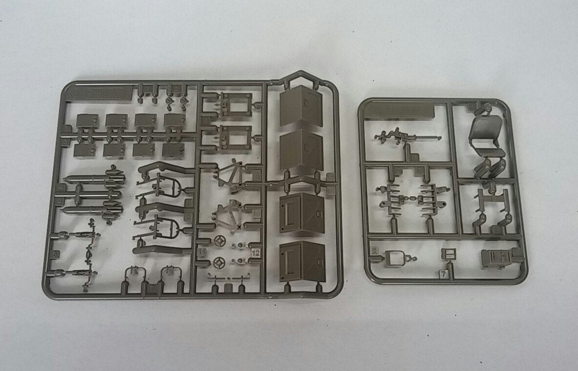 Fine Molds FM52 JGSDF Type 73 Light Truck Kyū (with Type 64 MAT) 1/35 – image 2