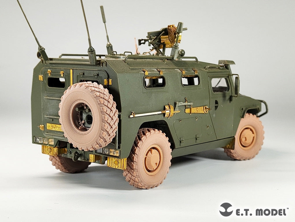 ET Model P35-154 Russian GAZ-233014 STS TIGER Armored High-Mobility Vehicle Sagged Wheels For Meng Kit 1/35 – image 7