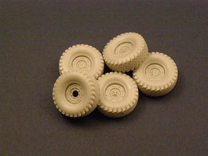 Panzer Art RE35-075 Road wheels with spare for HUMVEE 1/35 – image 2