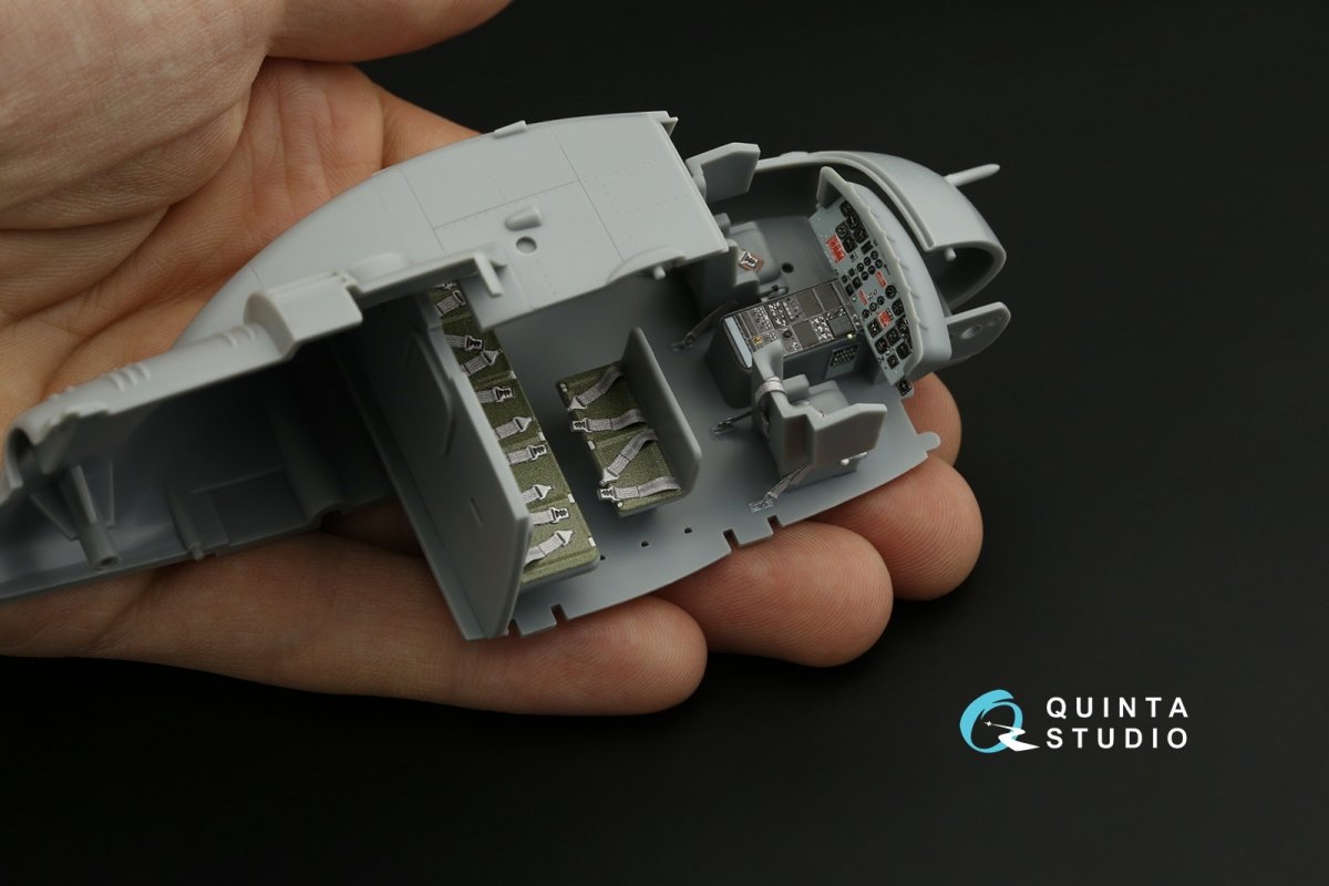 Quinta Studio QD48286 UH-1C 3D-Printed &amp;amp; colored Interior on decal paper (HobbyBoss) 1/48 – Bild 10
