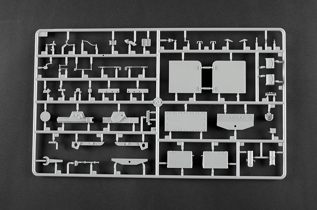 Trumpeter 00953 German Sd.Kfz.165 Hummel Late Production 1/16 – image 34