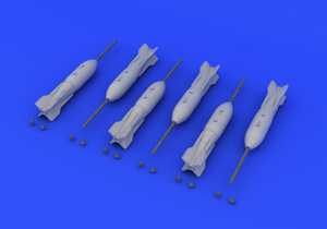 Eduard 672058 M117 bombs late 1/72 – obrázek 2