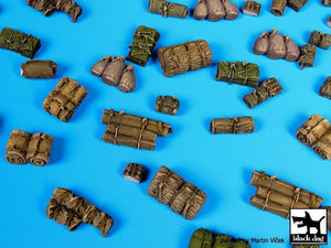 Black Dog T72057 Tentage plus bedrolls 3 accessories set 1/72 – obrázek 2